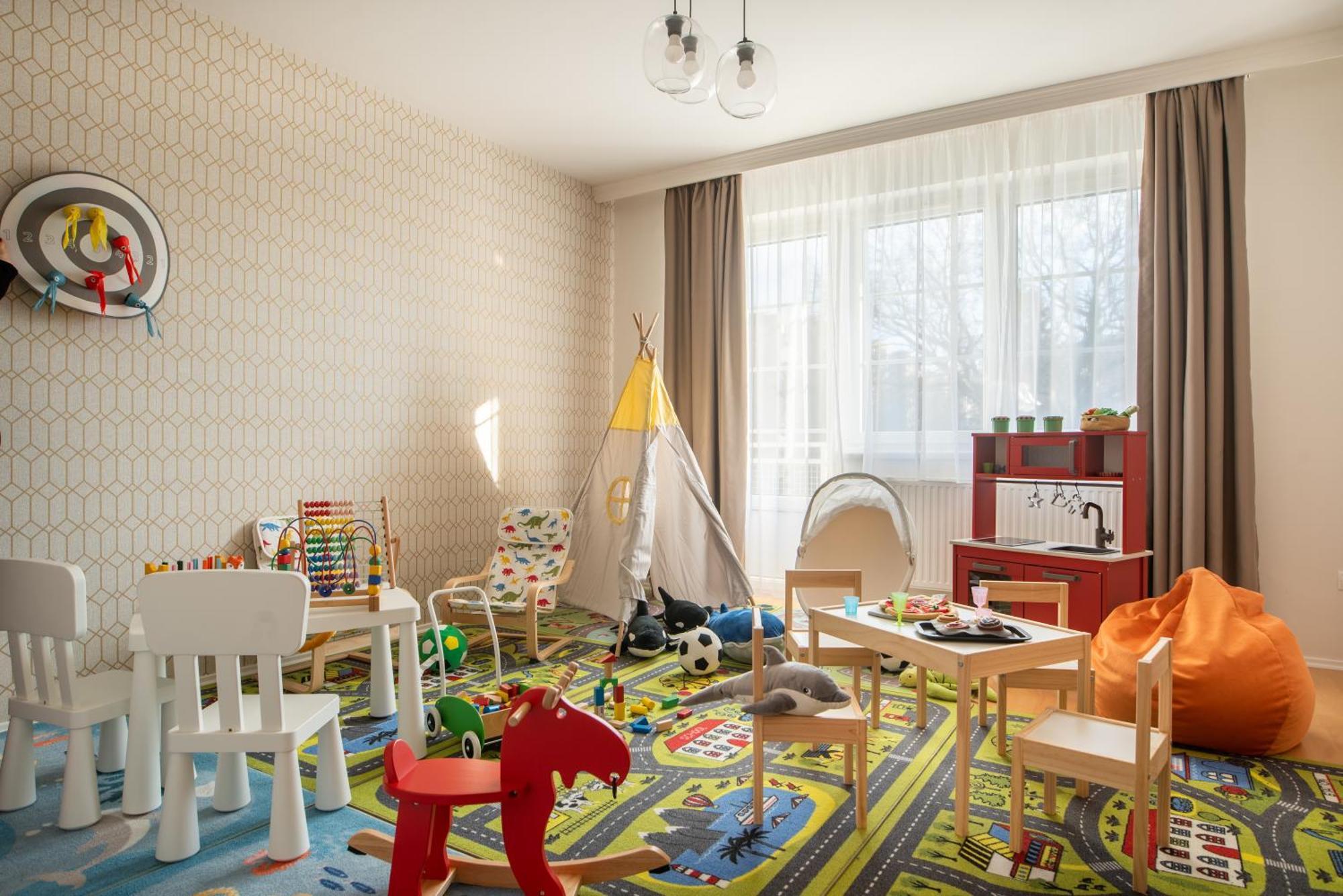 Holdvirag Hotel Шарвар Екстер'єр фото